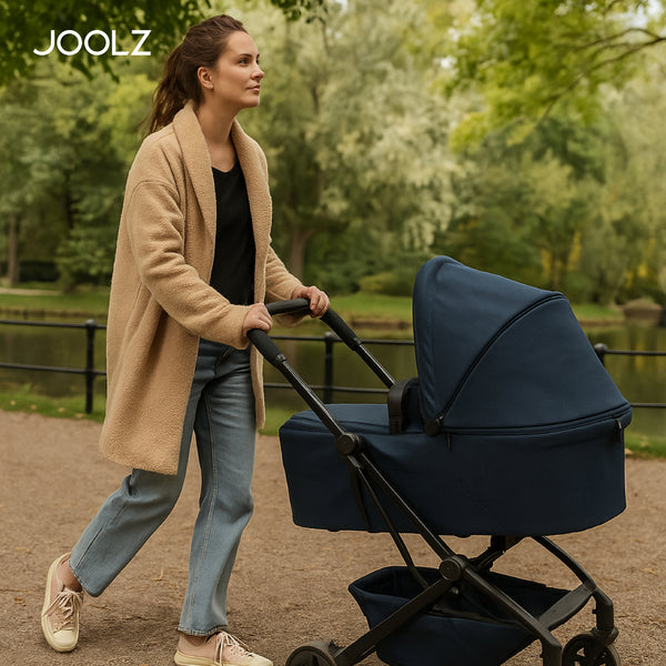 Aer² Compact & Lightweight Baby Cot | Self-Standing Fold | Suitable for Newborns | Navy Blue | Breathable Mattress | UPF 50+ Sun Protection | Ultra-Compact | 90x42x15 CM | 3.9 Kg