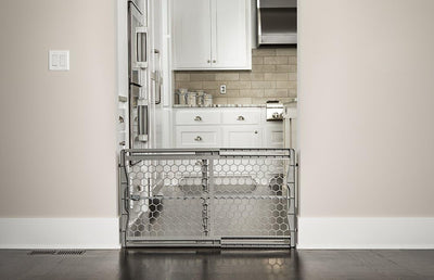 Regalo Easy Fit Adjustable Extra Wide Baby Gate – Lightweight, Portable & Durable Plastic Safety Gate for Doorways & Hallways – No Tools Required