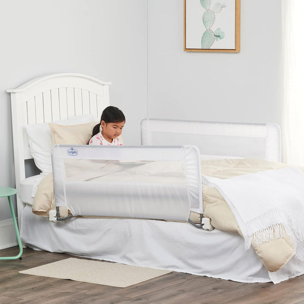 Regalo Swing Down Bed Rail Guard – Extra Long, Secure & Foldable Toddler Safety Barrier – Fits Twin, Full & Queen Beds – Easy Install & Sturdy Design