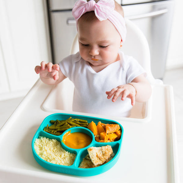bblüv - Yümi – Anti-Spill Plate & Spoon Set - BPA-Free, Suction Bottom - Aqua Blue