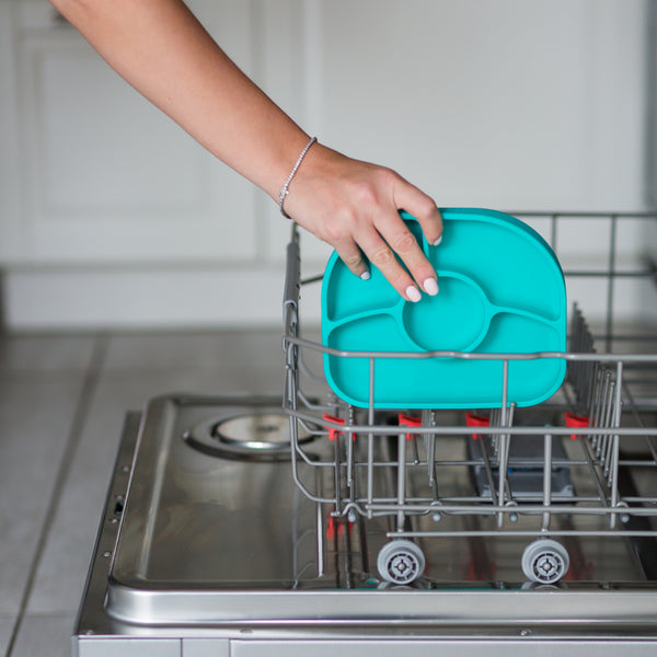 bblüv - Yümi – Anti-Spill Plate & Spoon Set - BPA-Free, Suction Bottom - Aqua Blue