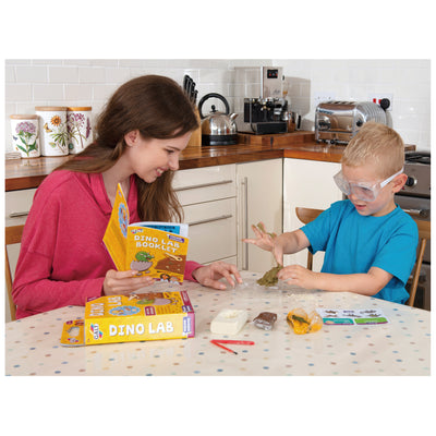 🦖 Dino Lab STEM Kit – Dig Up Dinosaur Fossils, Create Amber Slime & Make Prehistoric Tracks – Fun & Educational Science Kit for Kids 5+