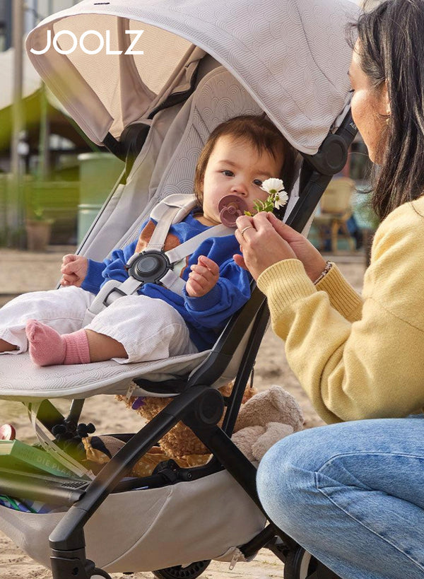 Aer² Compact & Lightweight Baby Stroller | One-Hand Fold | Suitable from Newborn to Toddler | Easy Steering | Airplane Friendly | Ultra-Compact | 44x53x23.5 CM | Calming Beige | 6.2 Kg